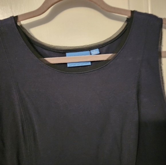 Navy Assymetrical hem Shift DressSimple flattering navy dress. With angled cuts. - Picture 3 of 7